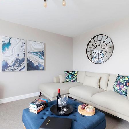 Vaughan Lodge Elegant 2-Bed Duplex With Views Near Malvern Hills Malvern Wells Esterno foto
