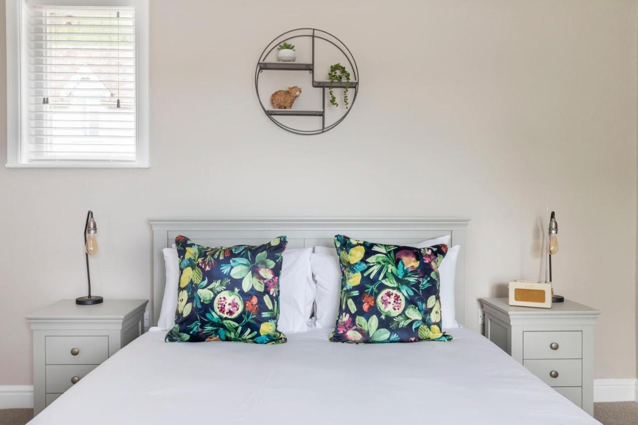 Vaughan Lodge Elegant 2-Bed Duplex With Views Near Malvern Hills Malvern Wells Esterno foto