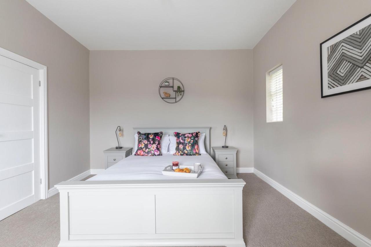 Vaughan Lodge Elegant 2-Bed Duplex With Views Near Malvern Hills Malvern Wells Esterno foto